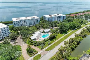 2350 Harbour Oaks Dr, Longboat Key, FL 34228 - Photo 53