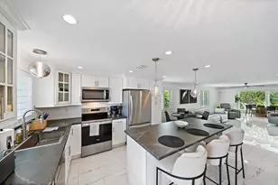 706 Spanish Dr S, Longboat Key, FL 34228 - Photo 5
