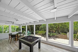 706 Spanish Dr S, Longboat Key, FL 34228 - Photo 25