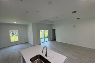 2669 Maximo Rd, North Port, FL 34286 - Photo 5