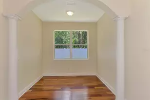 7803 33rd St E, Sarasota, FL 34243 - Photo 29