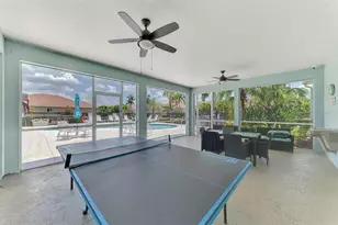 7803 33rd St E, Sarasota, FL 34243 - Photo 49