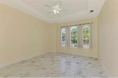7803 33rd Street E, Sarasota, FL 34243 - Photo 23