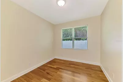 7803 33rd Street E, Sarasota, FL 34243 - Photo 37
