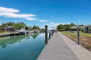 525 Sloop Ln, Longboat Key, FL 34228 - Photo 29