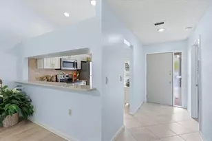 5350 Myrtle, Sarasota, FL 34235 - Photo 9