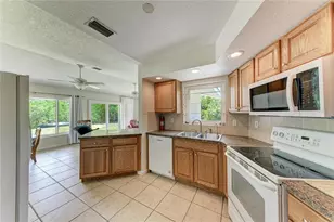 2751 Oyster Creek Dr, Englewood, FL 34224 - Photo 9