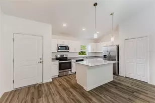 4127 Conus Ave, North Port, FL 34288 - Photo 7