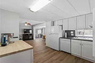 3402 Shingle Oak Terrace, Sarasota, FL 34237 - Photo 17