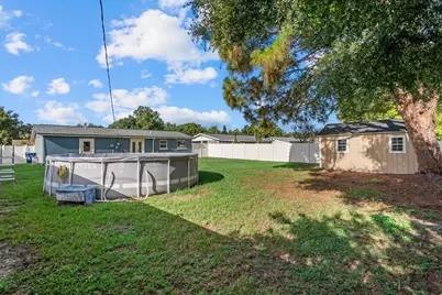 4915 Bell Meade Drive, Sarasota, FL 34232 - Photo 21