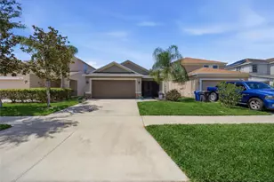 1111 Seminole Sky Dr, Ruskin, FL 33570 - Photo 1
