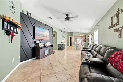 1111 Seminole Sky Drive, Ruskin, FL 33570 - Photo 5