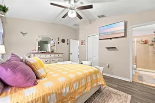 1111 Seminole Sky Dr, Ruskin, FL 33570 - Photo 33