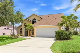 4817 11th Ave Cir E, Bradenton, FL 34208 - Photo 3