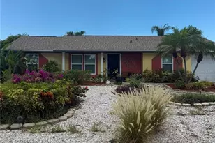 6503 34th Ave W, Bradenton, FL 34209 - Photo 3