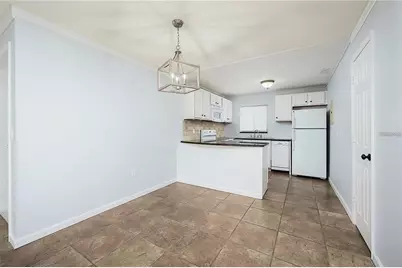 2608 Hidden Lake Drive N #C, Sarasota, FL 34237 - Photo 5