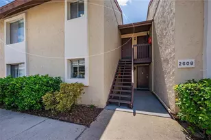 2608 Hidden Lake Dr N, Sarasota, FL 34237 - Photo 13