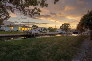 10301 Waterbird Way, Bradenton, FL 34209 - Photo 9