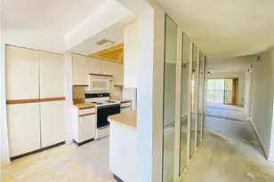 635 30th Ave W, Bradenton, FL 34205 - Photo 5