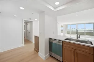 888 Blvd Of The Arts, Sarasota, FL 34236 - Photo 15