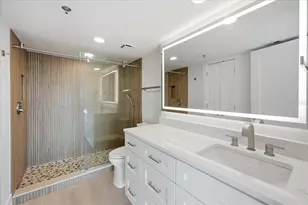 888 Blvd Of The Arts, Sarasota, FL 34236 - Photo 29
