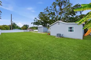 4978 71st St N, Saint Petersburg, FL 33709 - Photo 7