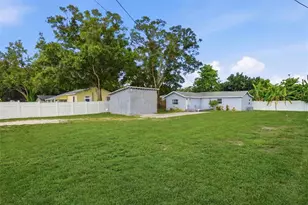 4978 71st St N, Saint Petersburg, FL 33709 - Photo 3