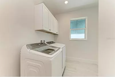 10016 Rembrandt Way #202, Bradenton, FL 34201 - Photo 15