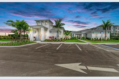 10016 Rembrandt Way #202, Bradenton, FL 34201 - Photo 17