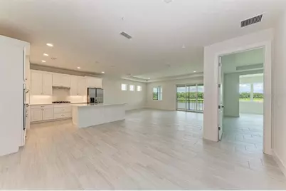 10016 Rembrandt Way #202, Bradenton, FL 34201 - Photo 5