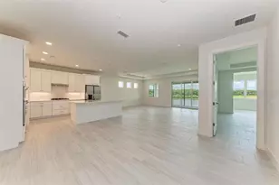 10016 Rembrandt Wy, Bradenton, FL 34201 - Photo 5