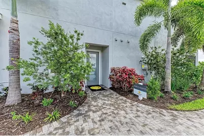 10016 Rembrandt Way #101, Bradenton, FL 34201 - Photo 3