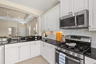 12717 Deep Blue Pl, Bradenton, FL 34211 - Photo 7