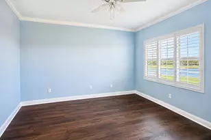 8361 Miramar Way, Lakewood Ranch, FL 34202 - Photo 9