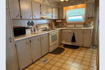 5304 Cherry Hill Avenue, Sarasota, FL 34234 - Photo 11