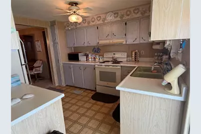 5304 Cherry Hill Avenue, Sarasota, FL 34234 - Photo 9