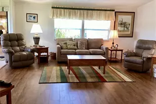 8451 Imperial Cir, Palmetto, FL 34221 - Photo 3