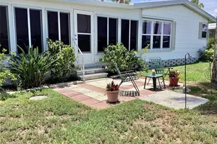 8451 Imperial Cir, Palmetto, FL 34221 - Photo 25