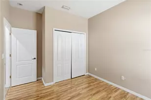 820 Parker Den Dr, Ruskin, FL 33570 - Photo 13