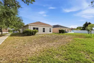 820 Parker Den Dr, Ruskin, FL 33570 - Photo 29