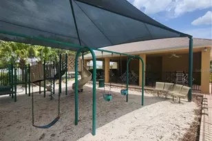820 Parker Den Dr, Ruskin, FL 33570 - Photo 39