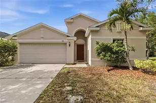 820 Parker Den Dr, Ruskin, FL 33570 - Photo 1
