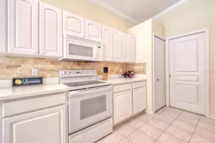 8310 Whispering Woods Ct, Bradenton, FL 34202 - Photo 25