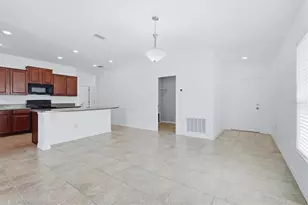 6908 Trent Creek Dr, Ruskin, FL 33573 - Photo 9