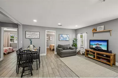 5021 20th Street Ct E, Bradenton, FL 34203 - Photo 9