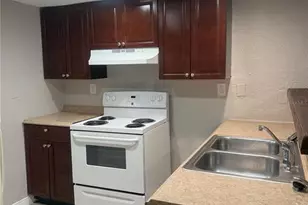 1200 70th St N, Saint Petersburg, FL 33710 - Photo 3