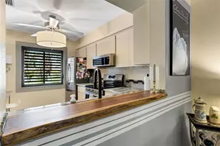 5252 Lake Village Dr, Sarasota, FL 34235 - Photo 19