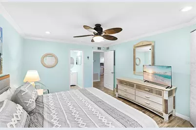 6500 Flotilla Drive #235, Holmes Beach, FL 34217 - Photo 11