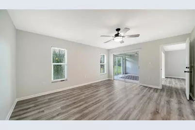 5689 Evergreen Drive #18, Sarasota, FL 34233 - Photo 23