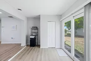 890 Ponderosa Rd, Venice, FL 34293 - Photo 17